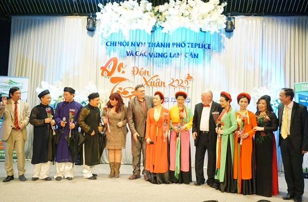 Thêm cơ hội bay thẳng cho Việt kiều tại Séc từ tháng 3/2020